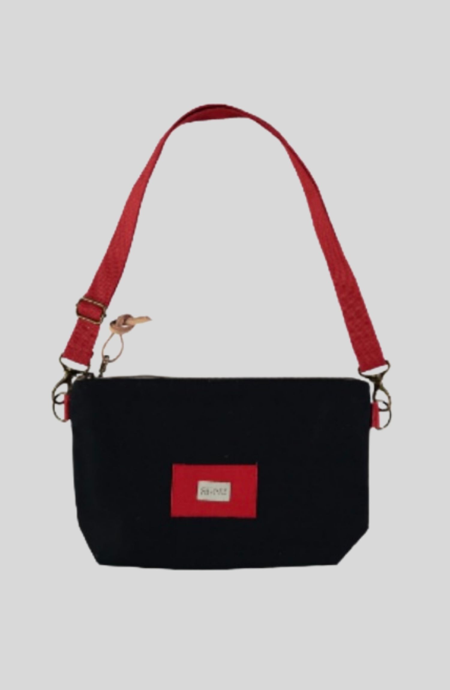 Artículo Bolso Belt en Azul Marino en Ananda Boutique de Granollers