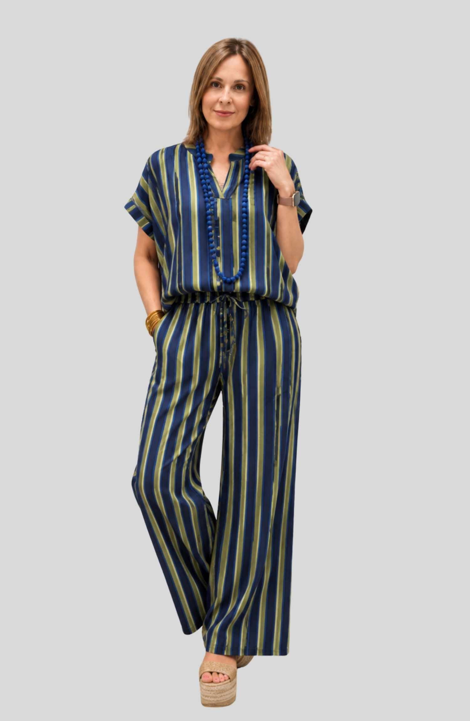 Pantalón Indonesia